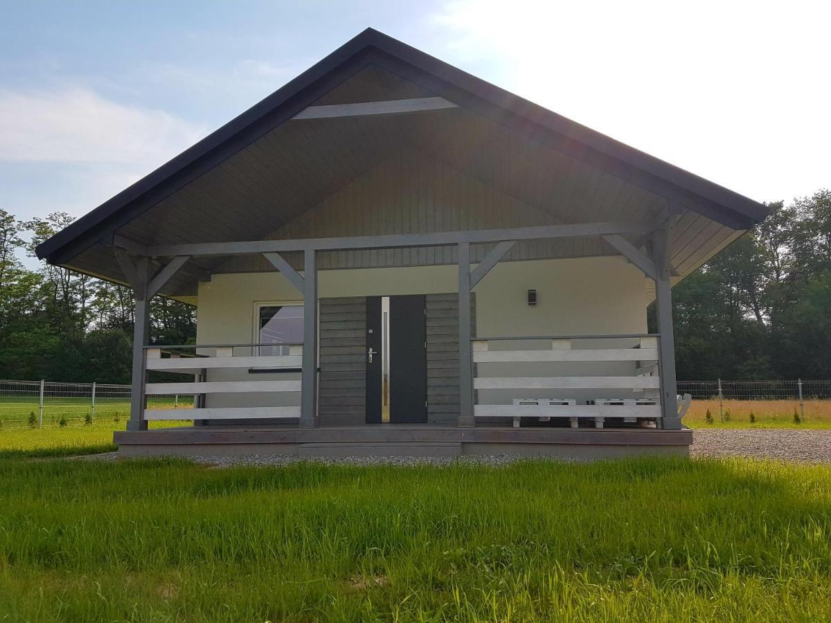Domki Komfort Caloroczne Zator Luaran gambar