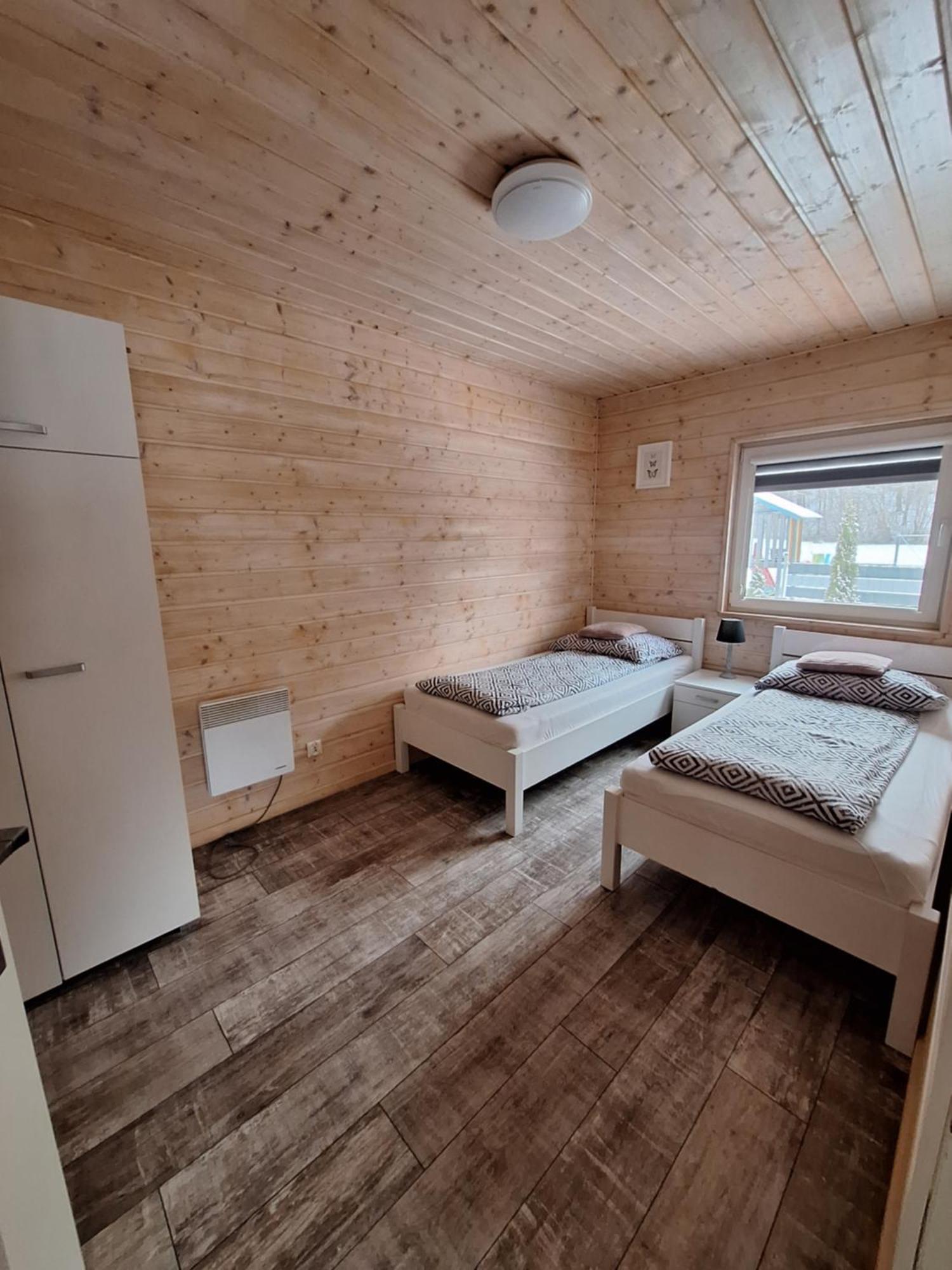 Domki Komfort Caloroczne Zator Luaran gambar
